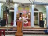 Đại diện Thường trực Ủy ban MTTQ Việt Nam xã thông qua quyết định công nhận Ban vận động xây dựng tộc văn hóa tộc Nguyễn Văn, thôn Phước Long