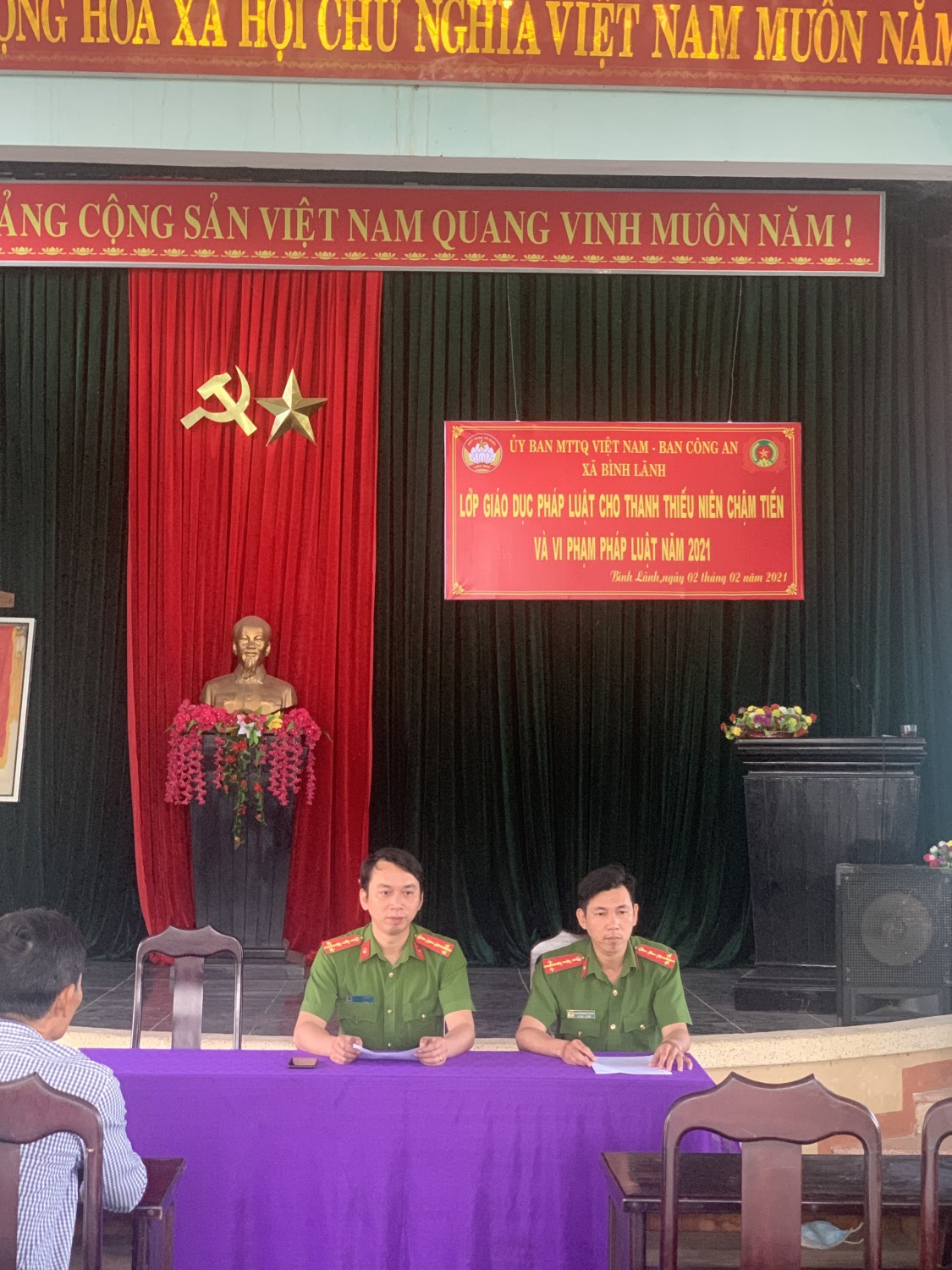 Hình ảnh lớp giáo lục pháp luật