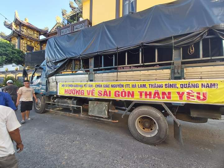 Chuyến xa nghĩa tình
