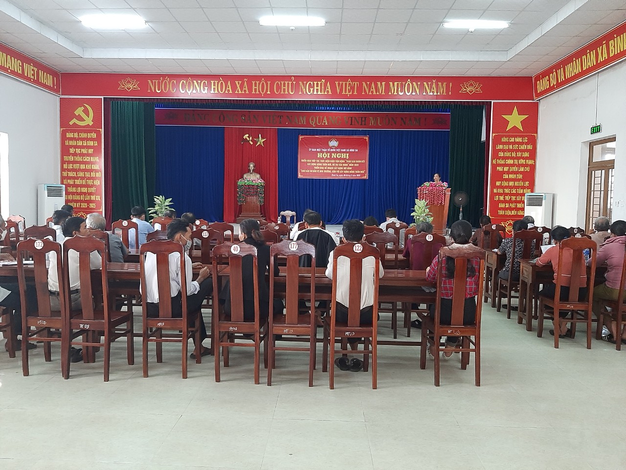 ảnh hội nghị mô hình)