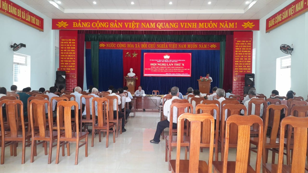 Hội nghị sơ kết giữa nhiệm kỳ
