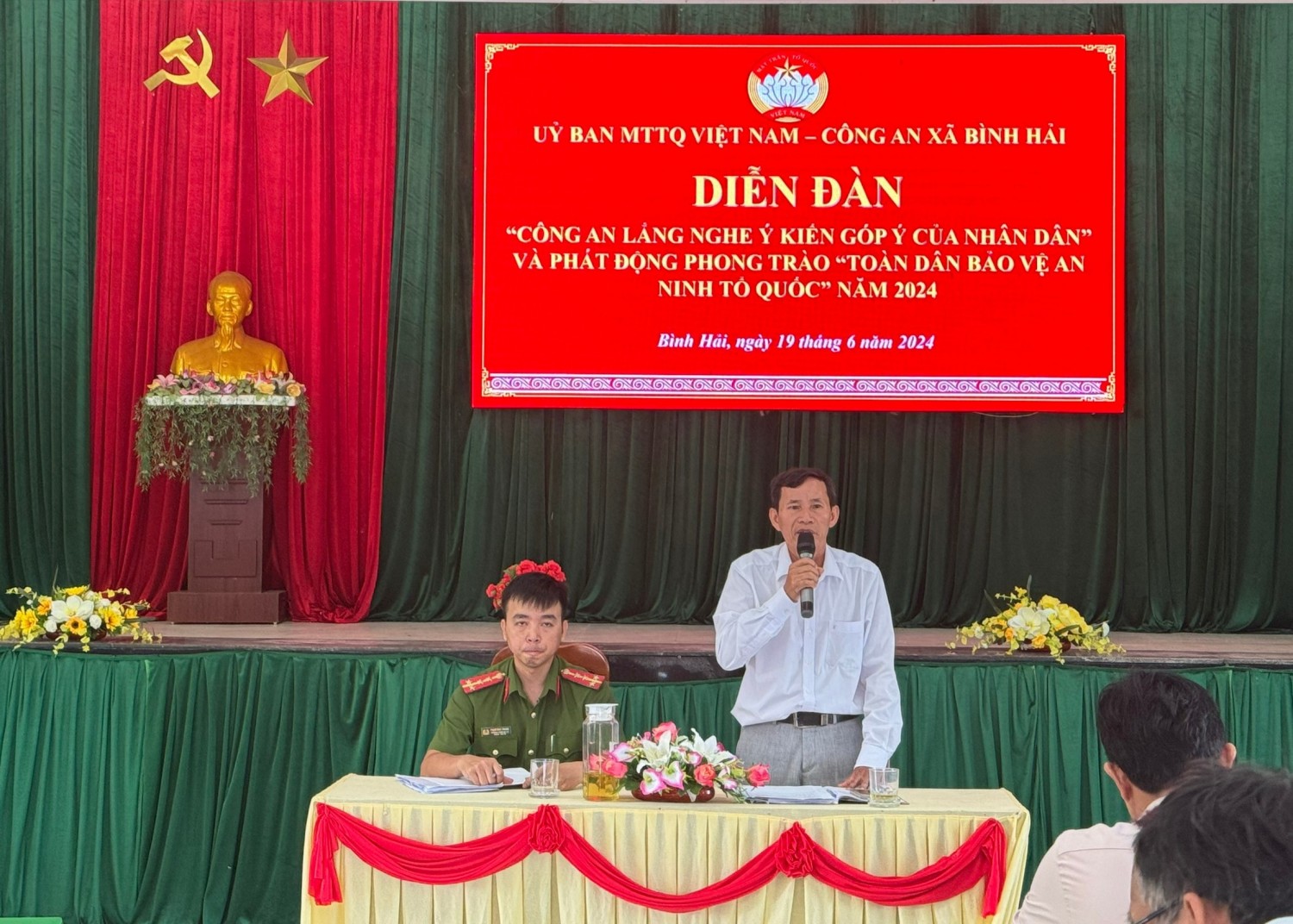 Đ/c Trần Tấn Can và Đ/c Phạm Duy Thanh - Chủ trì