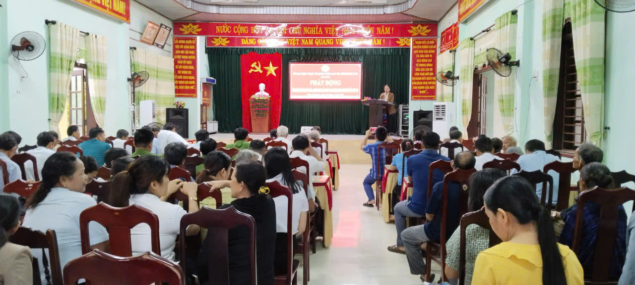 Quang cảnh buổi phát động