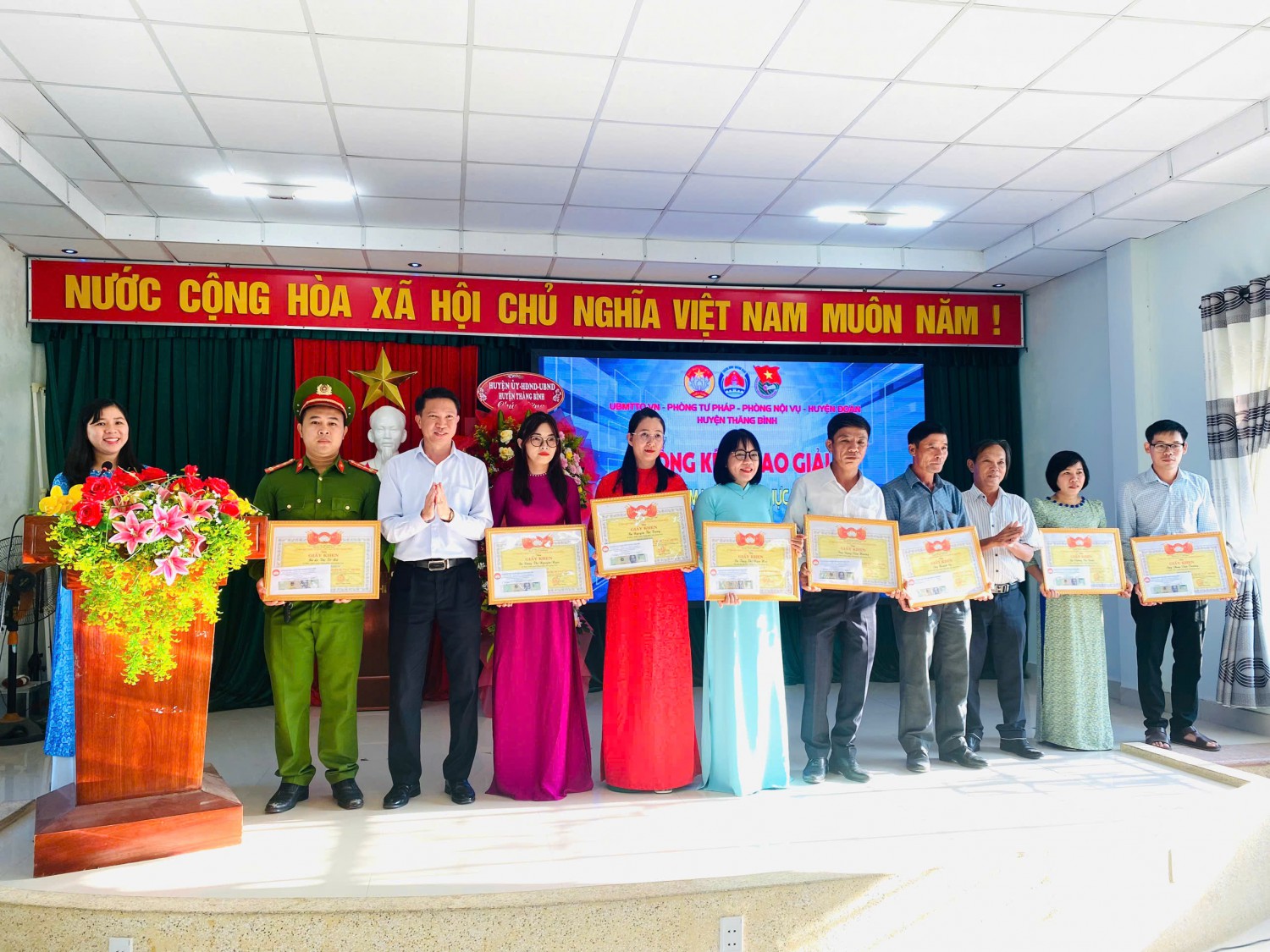 z6035383698235 2bd872e177602bed25360faa6691b6fe