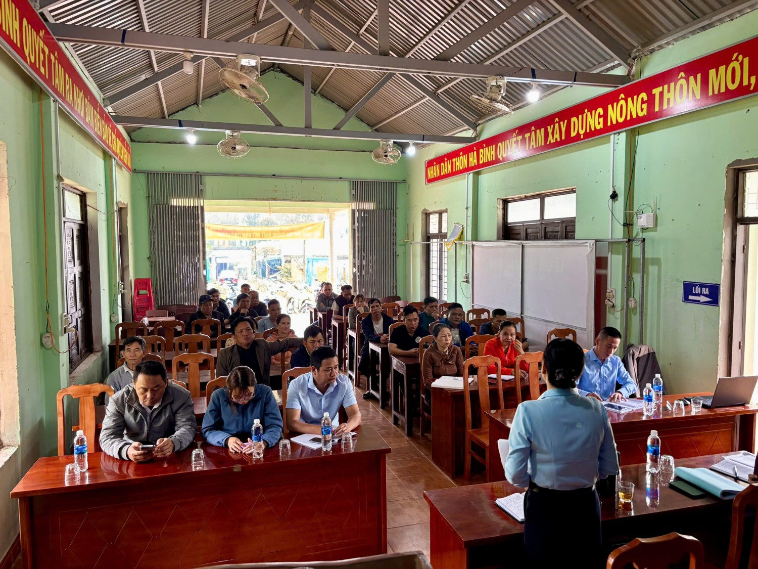 van dong muong ql14e 2